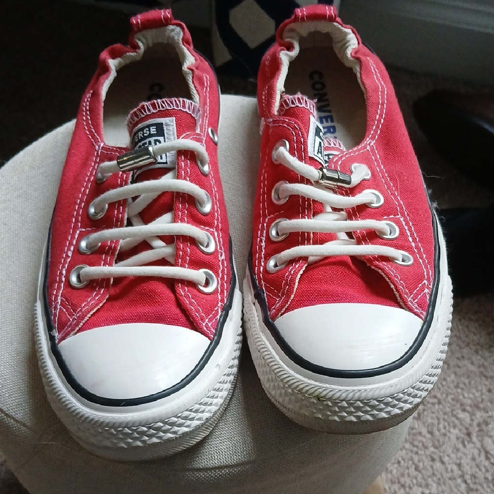 Converse Woman Sneakers in Bold Red and White